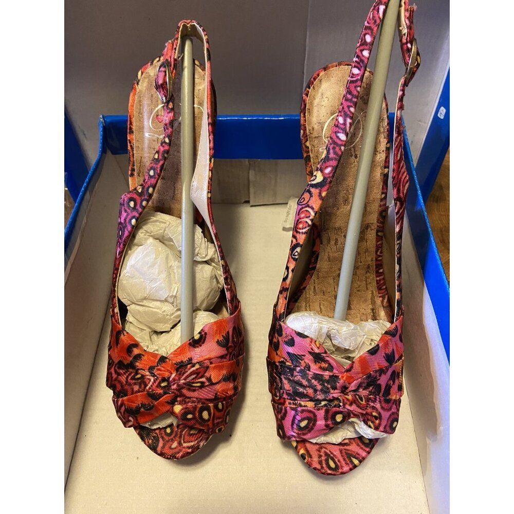 My Delicious Shoes Womans. Dress Shoes Size 7.5 M Multi Color Pink Animal Print - Picture 2 of 3